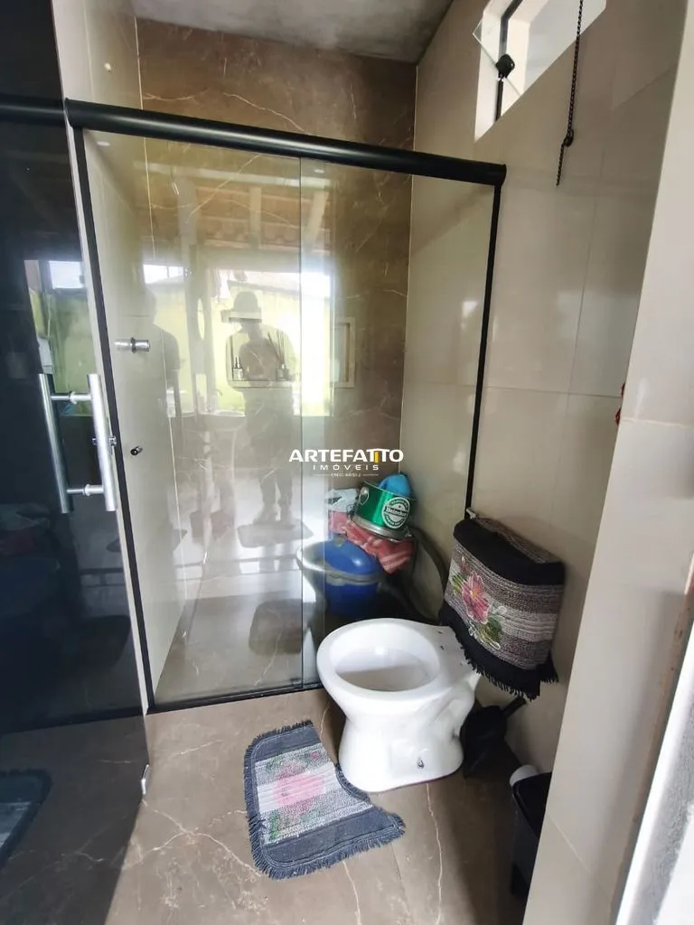 Imagem Casa bairro City Petrópolis, 250m2, rico em porcelanato e modulados.