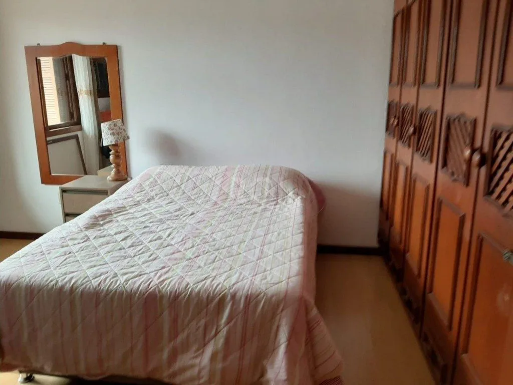 Imagem Casa Condominio para Venda - 129.58m², 3 dormitórios, sendo 1 suites, 4 vagas - Cavalhada