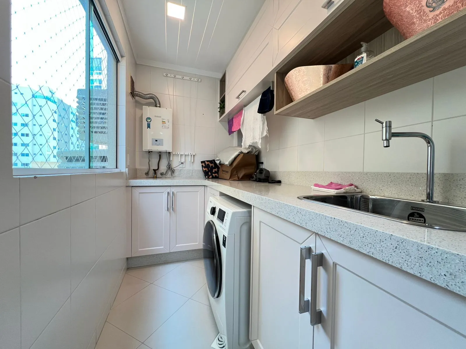 Imagem Apartamento à venda com 130m2 por R$ 2.690.000,00