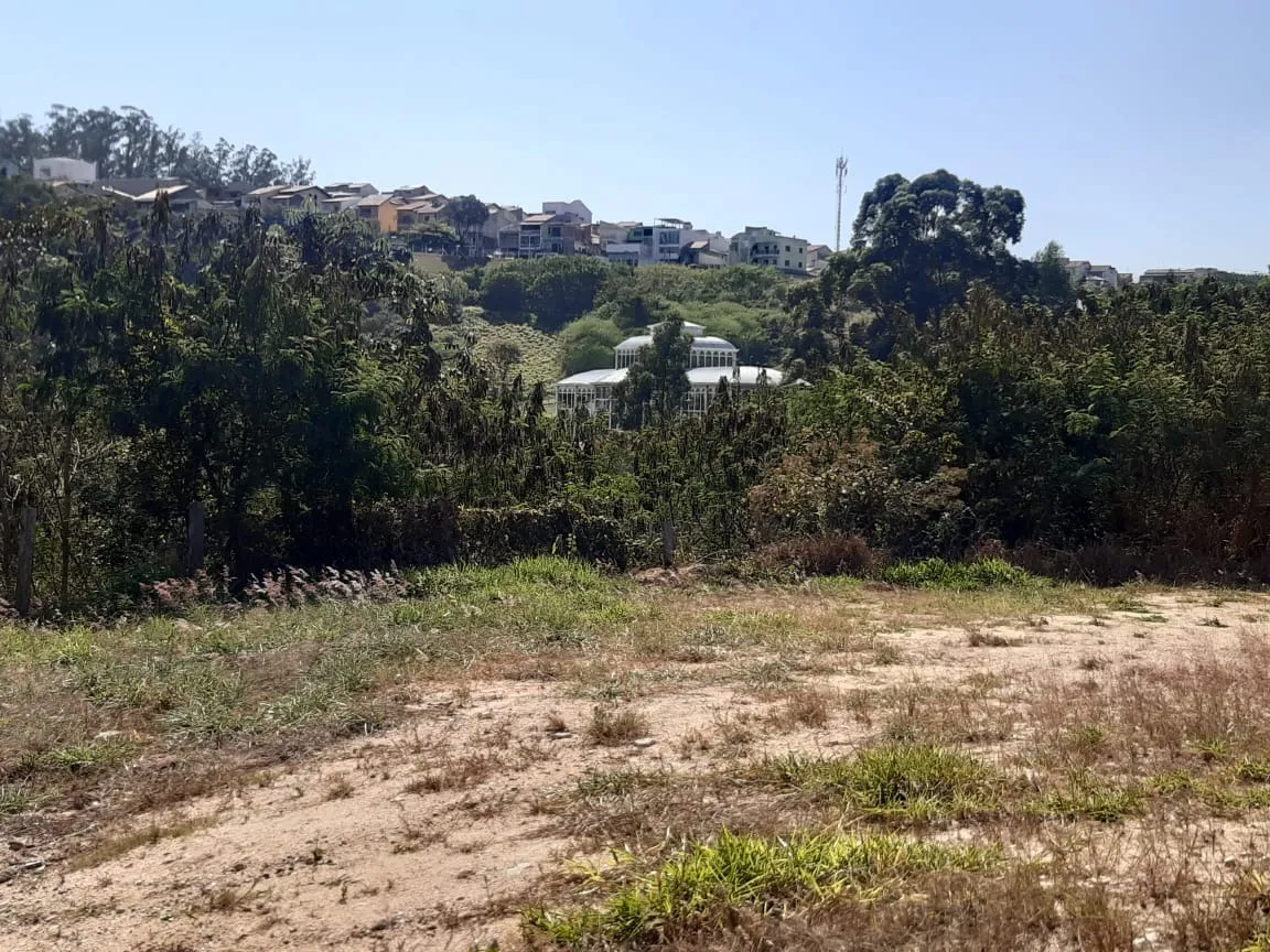 Imagem Vende-se Área d 5300 m2 na Zona Leste de Sorocaba