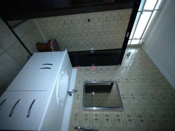 Imagem Casa com 2 dormitórios para alugar, 100 m² por R$ 2.474,00/mês - Jardim México - Itatiba/SP