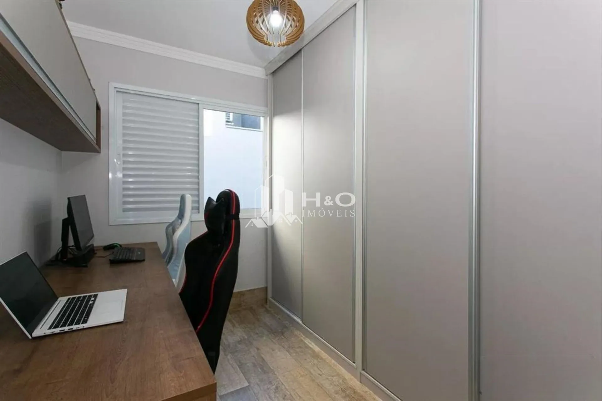 Imagem Casa em Condomínio Fechado com 3 Dormitórios e 2 Vagas à Venda Próxima ao Metrô Vila Aricanduva