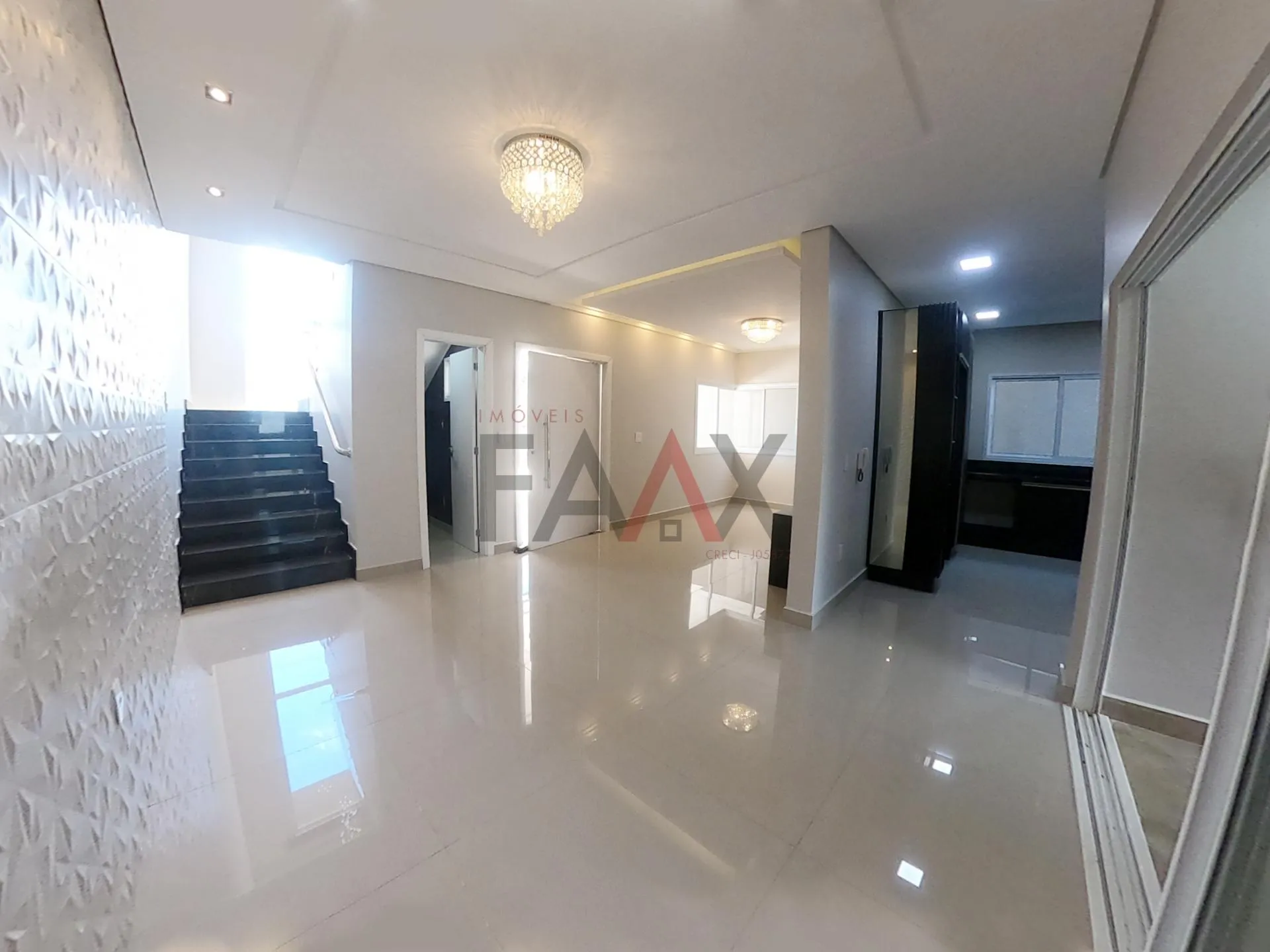 Imagem Sobrado com 3 dormitórios à venda,183.44m², GUARAPUAVA - PR