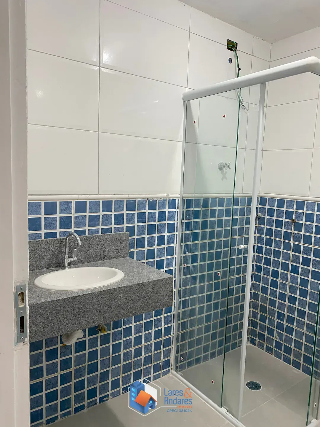 Imagem Sobrado para venda em Cidade Patriarca com 3 quartos, sendo 1 suíte, 174m²