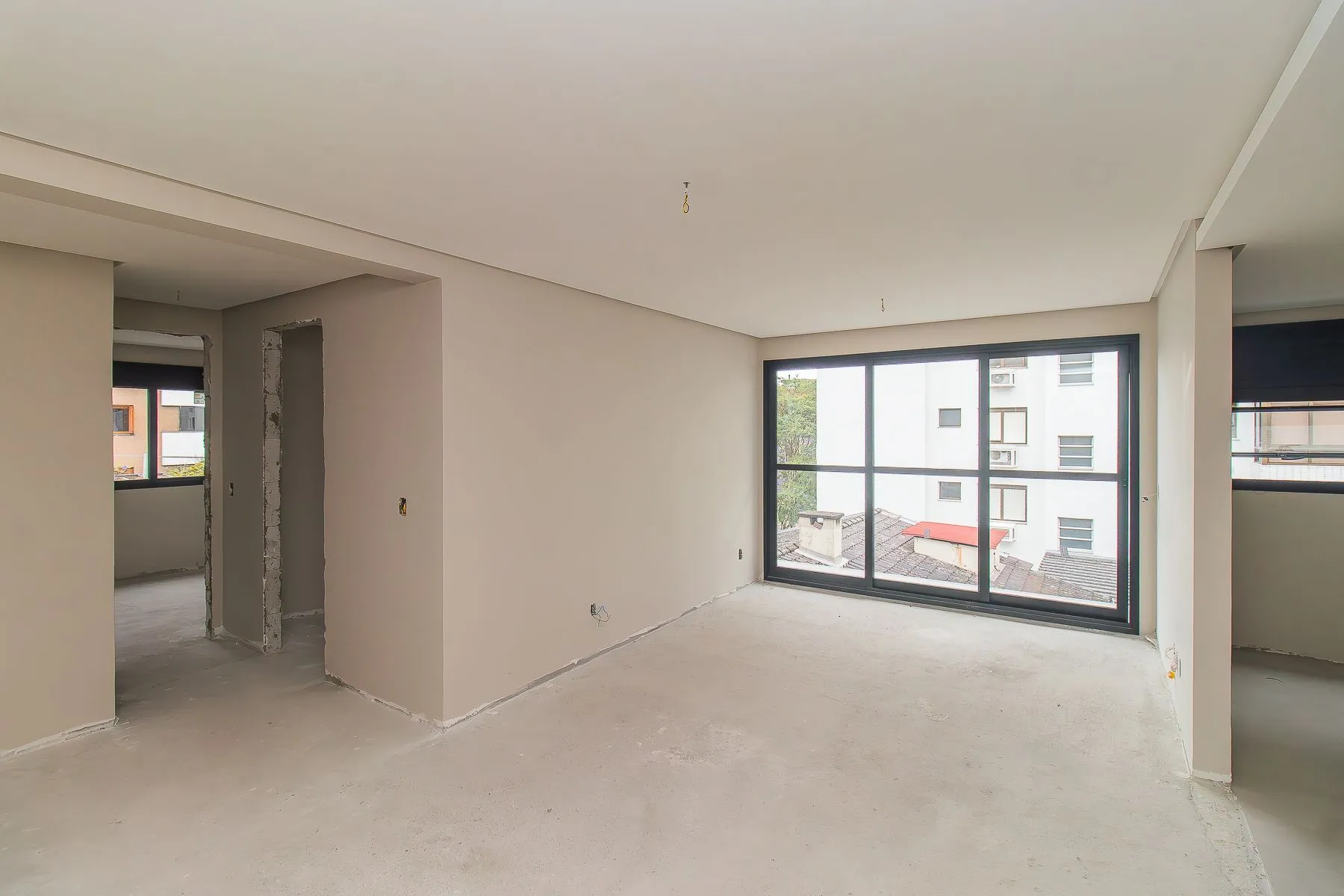 Imagem Vende-se apartamento com 2 quartos (1 suíte), 69,37m² e 1 vaga - Bela Vista