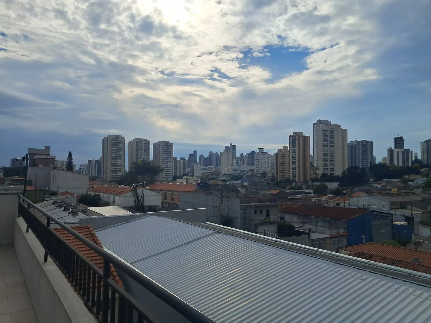 Imagem Studio à venda na Avenida Montemagno.