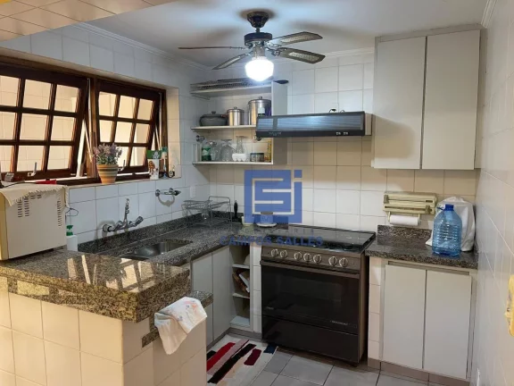 Imagem Casa com 4 dormitórios à venda, 305 m² por R$ 930.000,00 - Centro - Socorro/SP