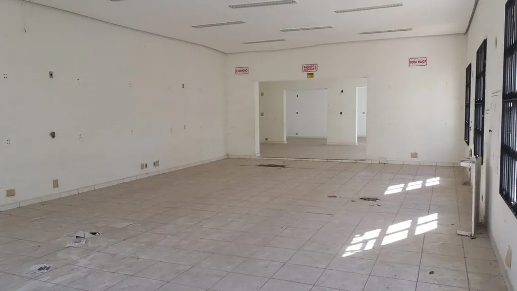 Imagem Comercial à venda 3 Quartos, 340M², Centro, Pindamonhangaba - SP