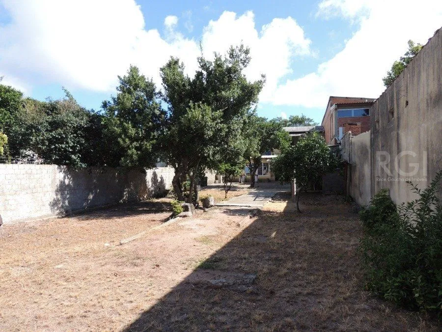 Imagem Sobrado para Venda - 280m², 3 dormitórios, 2 vagas - Alegria