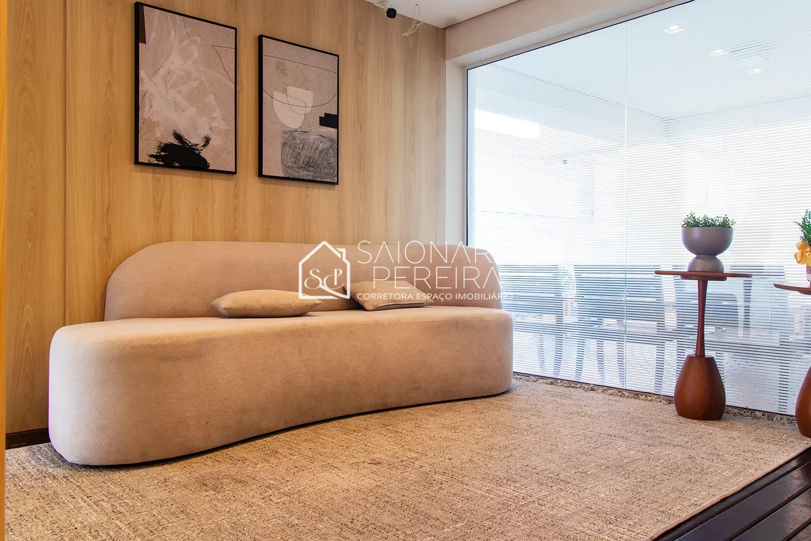 Imagem Apartamento à venda no bairro Campinas, São José - 2 dormitórios com varanda gourmet