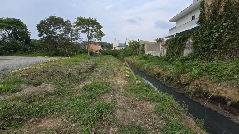Imagem Terreno para alugar, 15500 m² por R$ 151.250,00/mês - Centro - Camboriú/SC