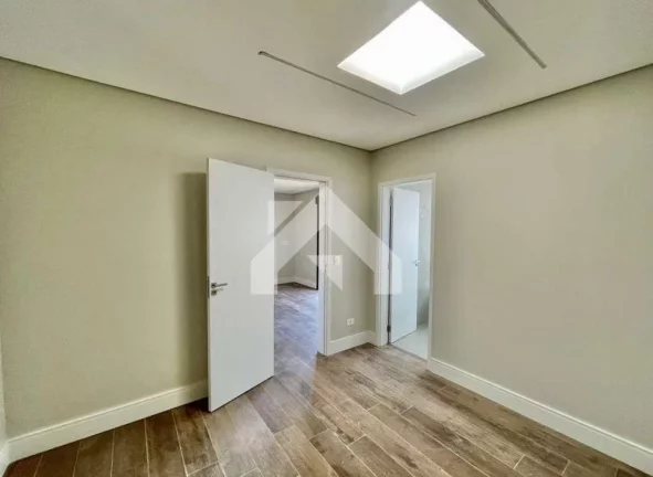 Imagem Casa de Condomínio em Sítio Boa Vista - Cotia