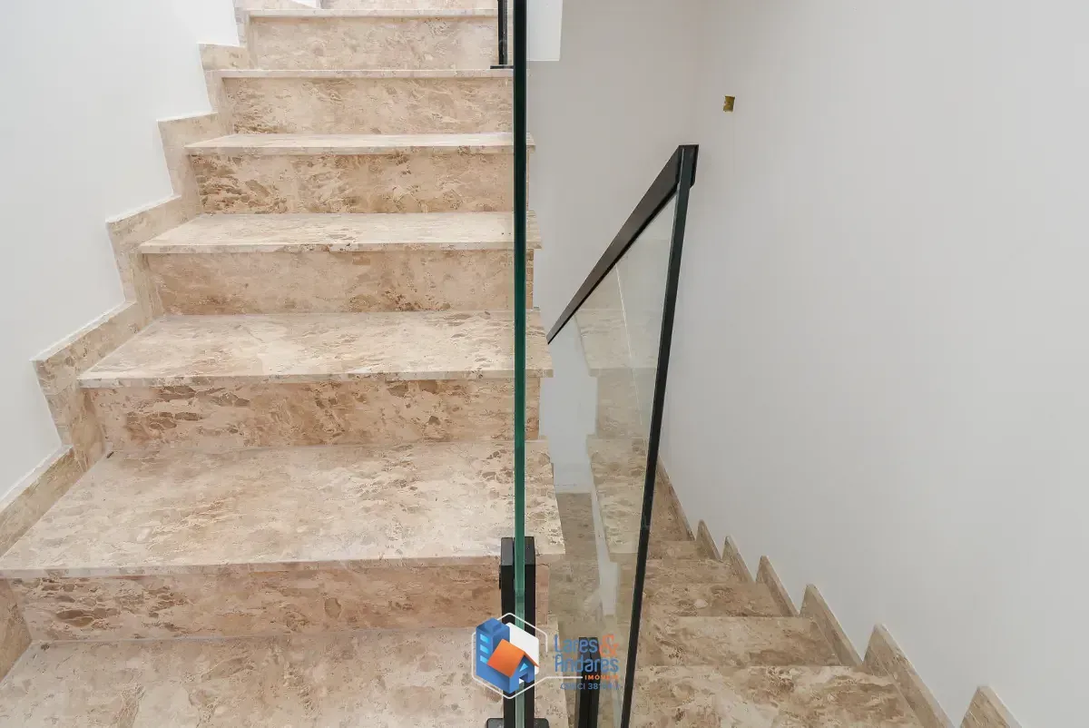 Imagem Sobrado para venda em Vila Gumercindo com 3 quartos, sendo 1 suíte, 150m²