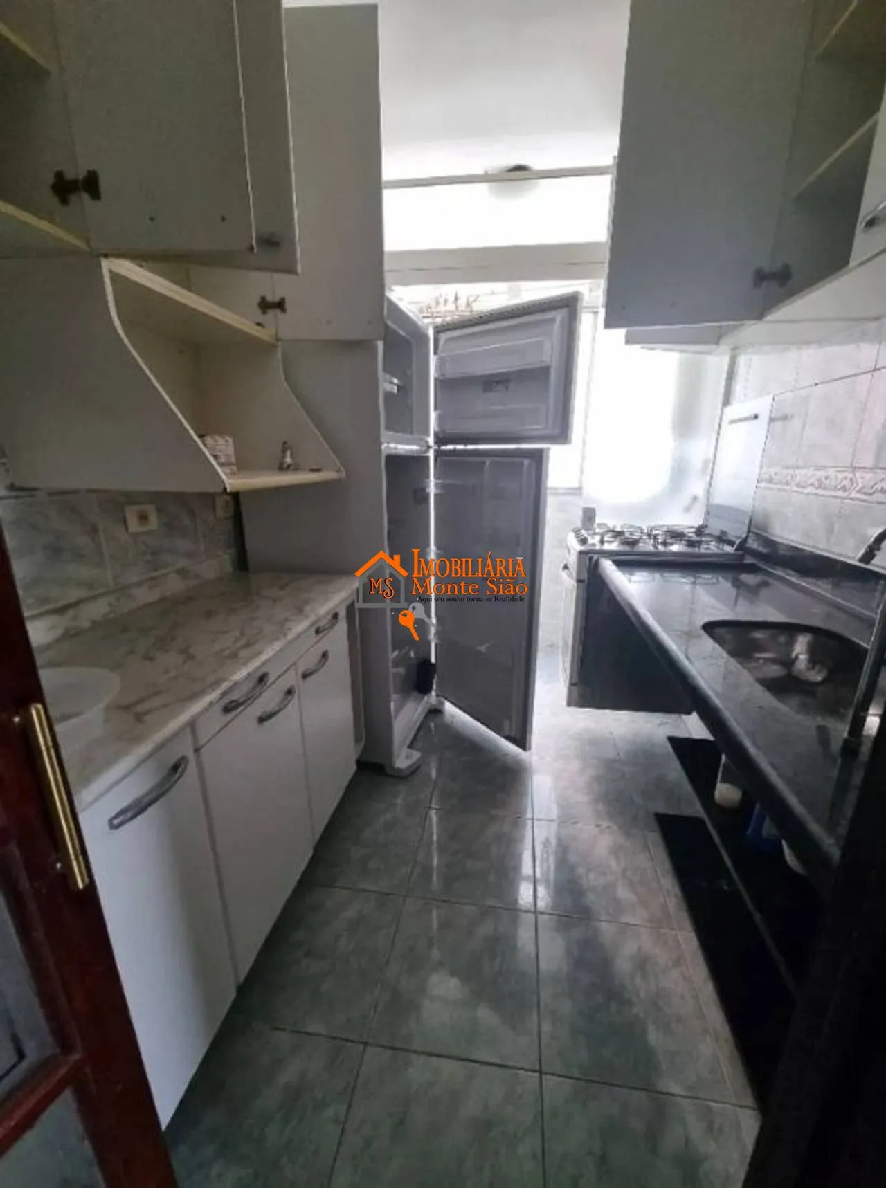 Imagem Apartamento com 2 dormitórios à venda, 52 m² por R$ 223.000,00 - Centro - Guarulhos/SP