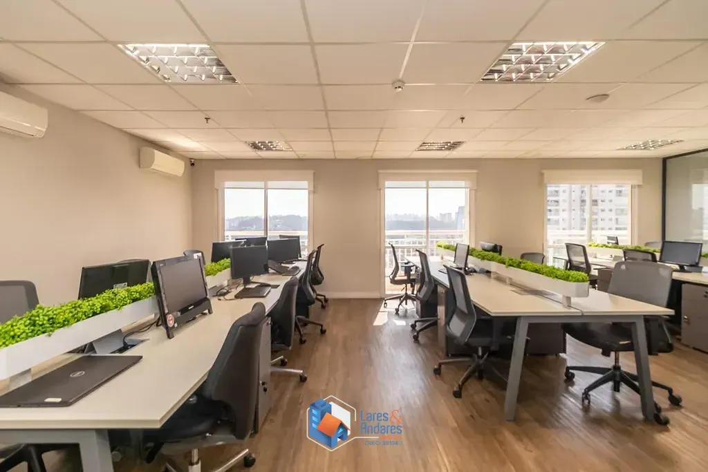 Imagem Sala à venda 5 Vagas 140M² Jardim Promissão São Paulo - SP