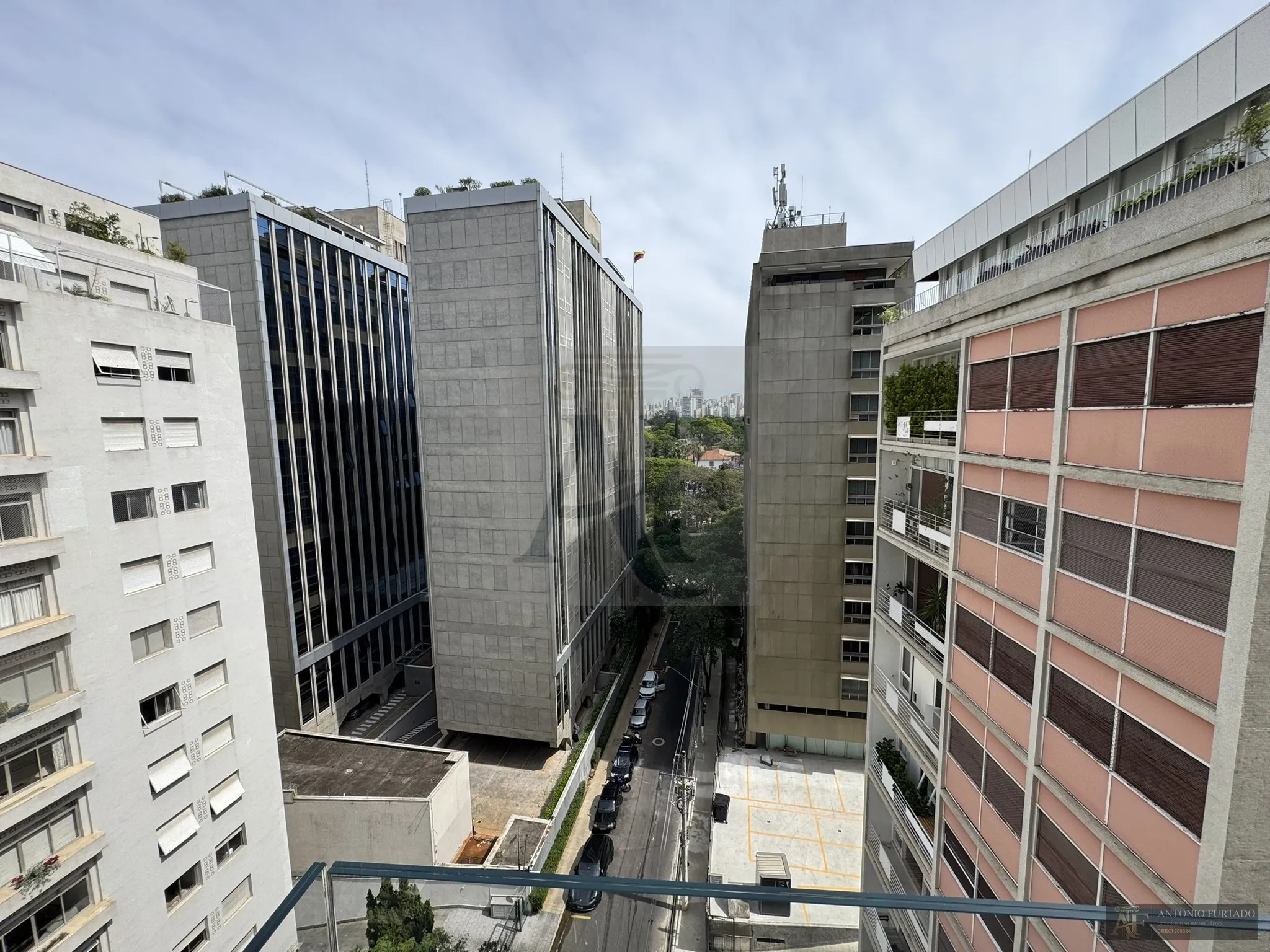 Imagem Apartamento à venda em Itaim Bibi, São Paulo