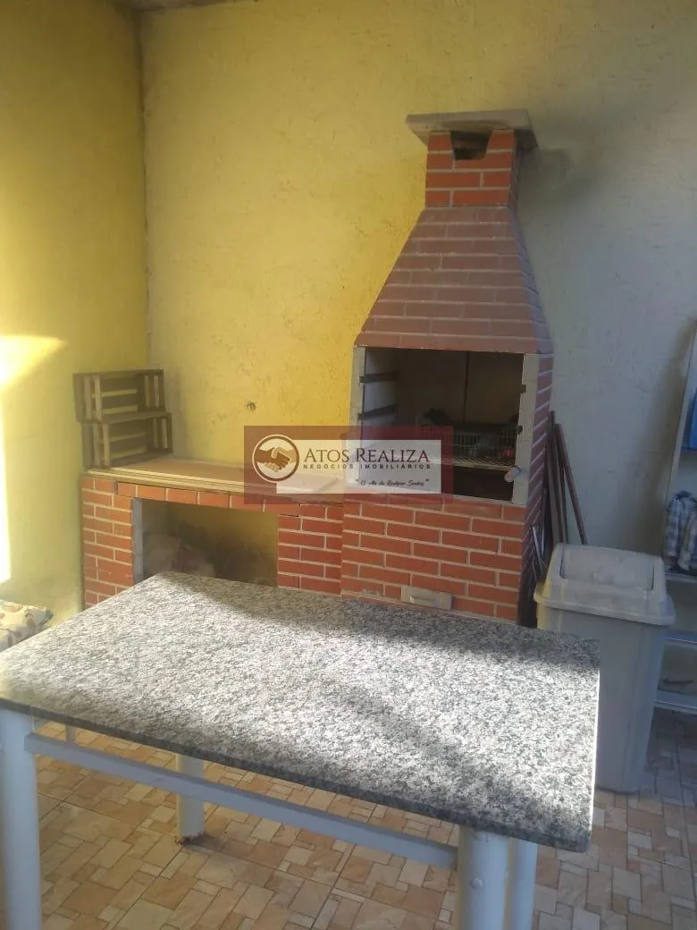Imagem Vendo Sobrado no Jardim Novo Jaú, Região de Grajaú Sobrado com 3 Dormitórios sendo 2 Suítes, Sala, 2 Vagas de Garagem e Terraço com churrasqueira, valor de Oportunidade R$ 310 Mil, Agende sua visita.