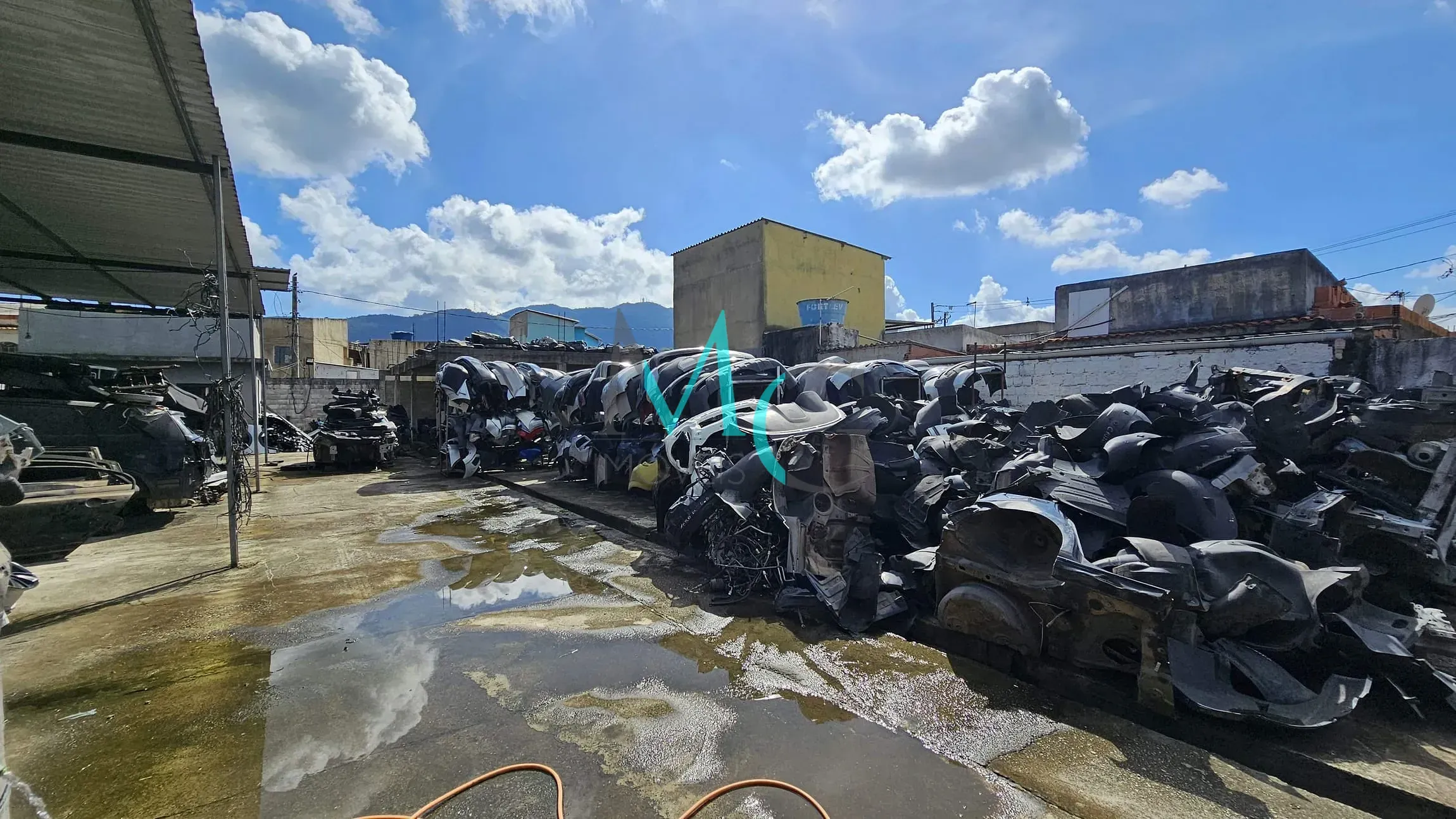 Imagem Galpão 1200m² para locação por R$ 10.000,00 em Campo Grande, Rio de Janeiro, RJ