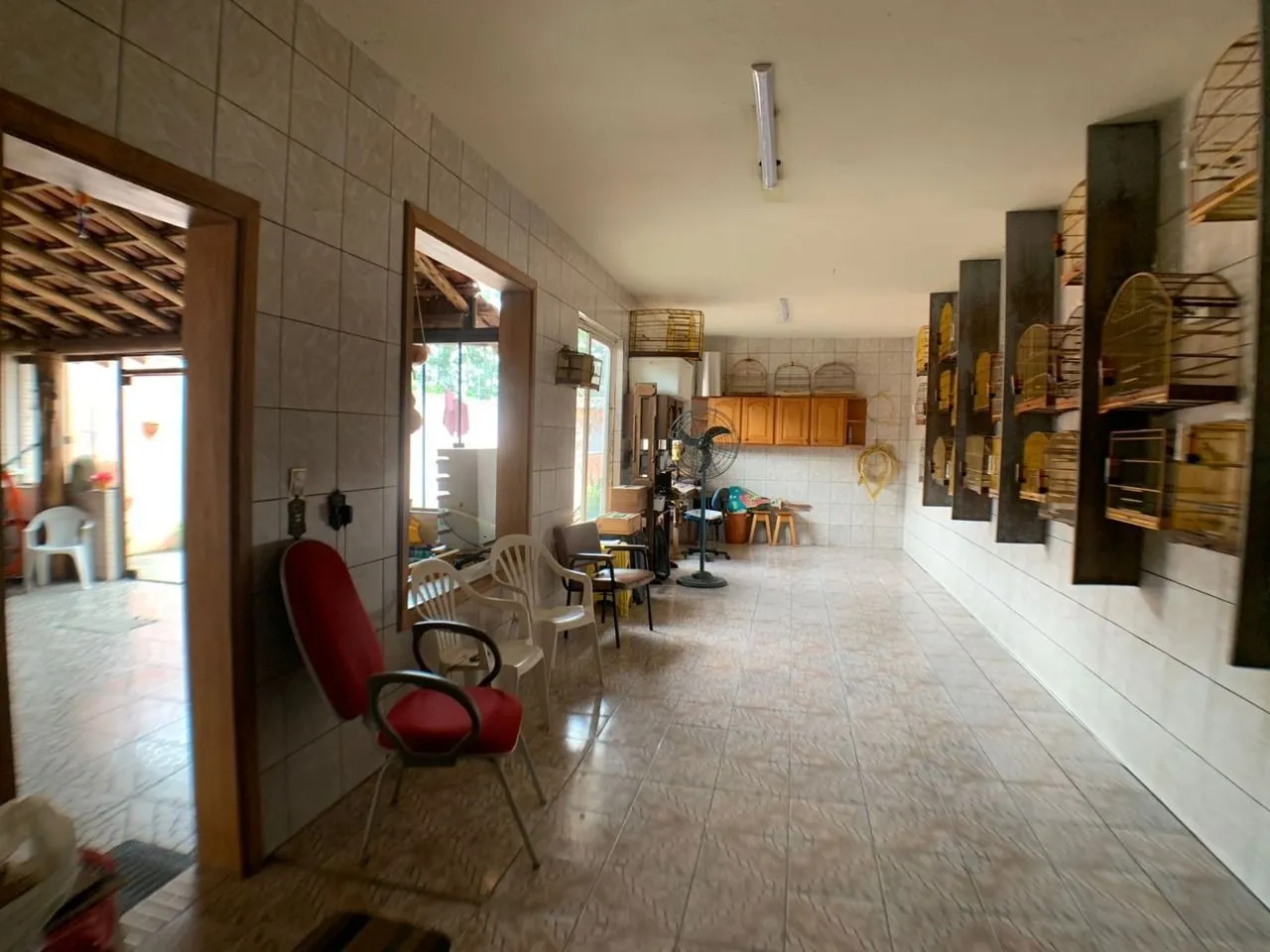 Imagem Casa para Venda - 318m², 3 dormitórios, Piscina, Bairro Guarujá