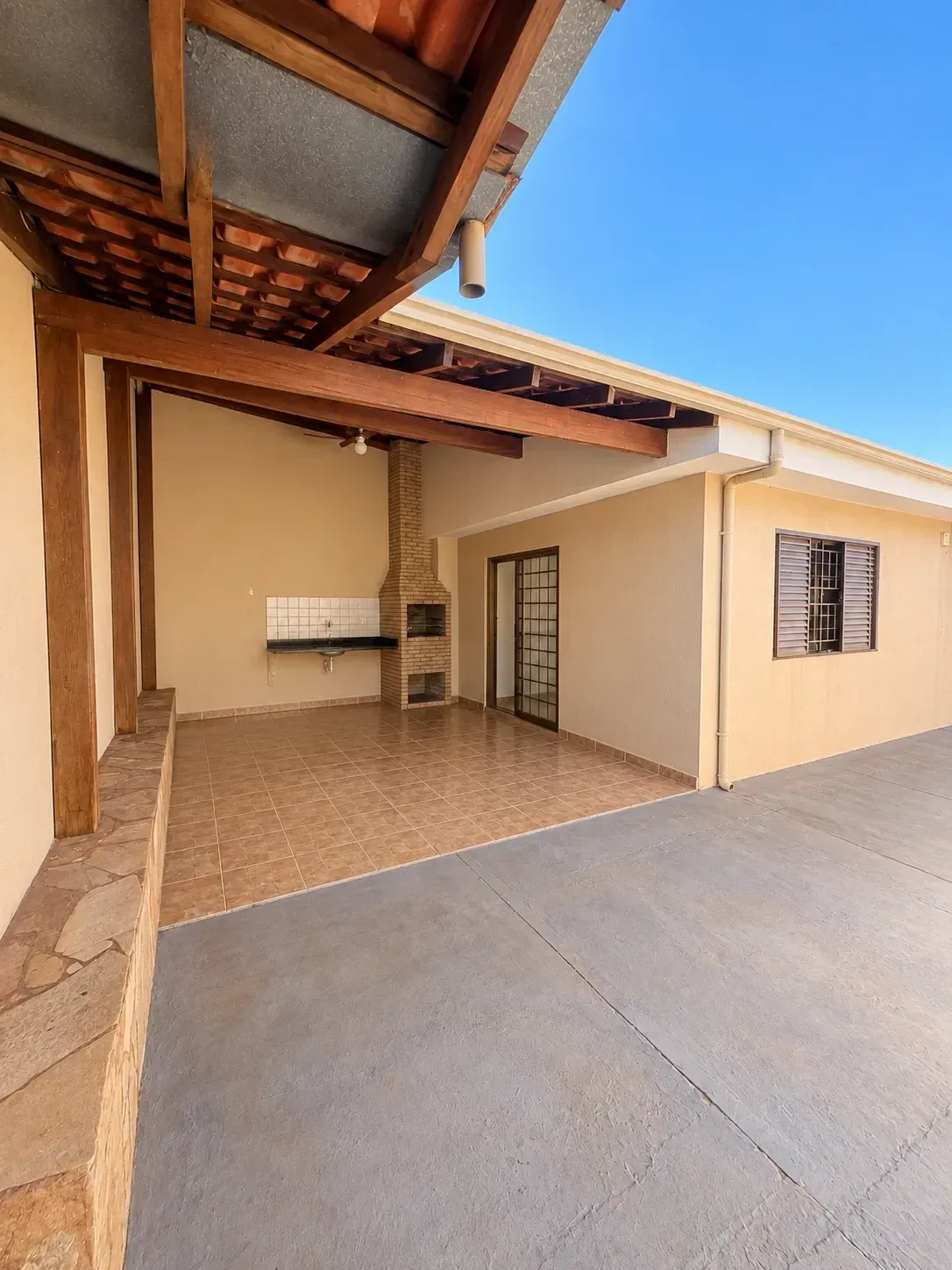 Foto do imóvel: Casa com 3 Quartos à Venda, 240 m² em Vila Curti