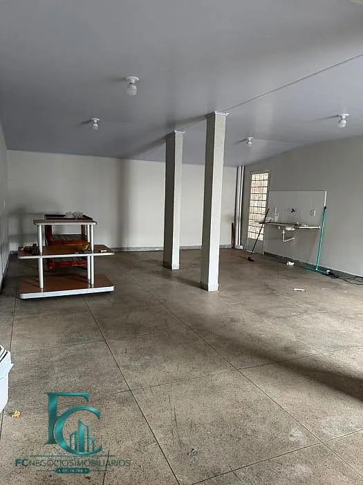 Imagem Oportunidade Imperdível: Espaço Comercial + Apartamento