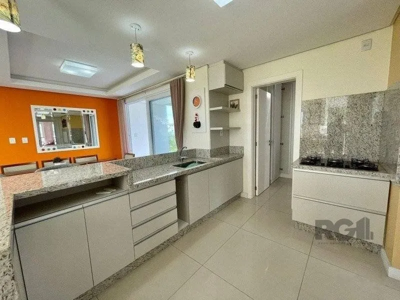Imagem Casa de Condomínio em Atlântida Sul