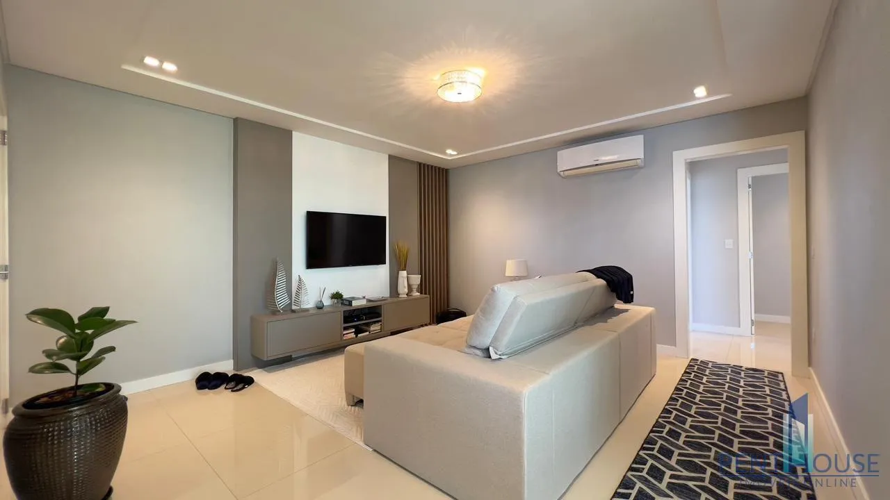 Imagem Apartamento Zona Central para Venda em Balneário Camboriú, CENTRO, 3 dormitórios, 3 suítes, 5 banheiros, 2 vagas