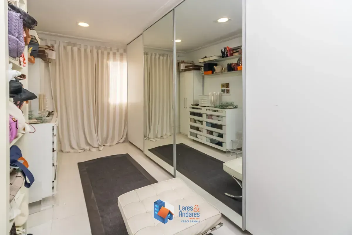 Imagem Apartamento para venda em Aclimação com 3 quartos, sendo 2 suítes, 200m²