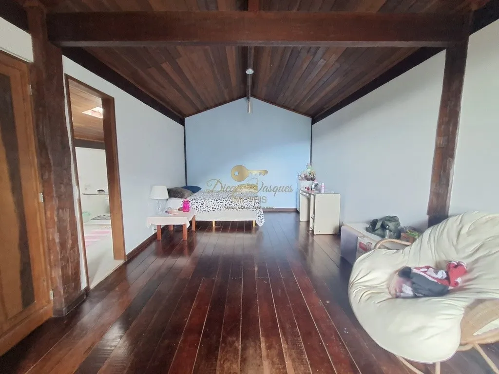 Imagem Casa para Venda em Teresópolis / RJ no bairro Parque do Imbui