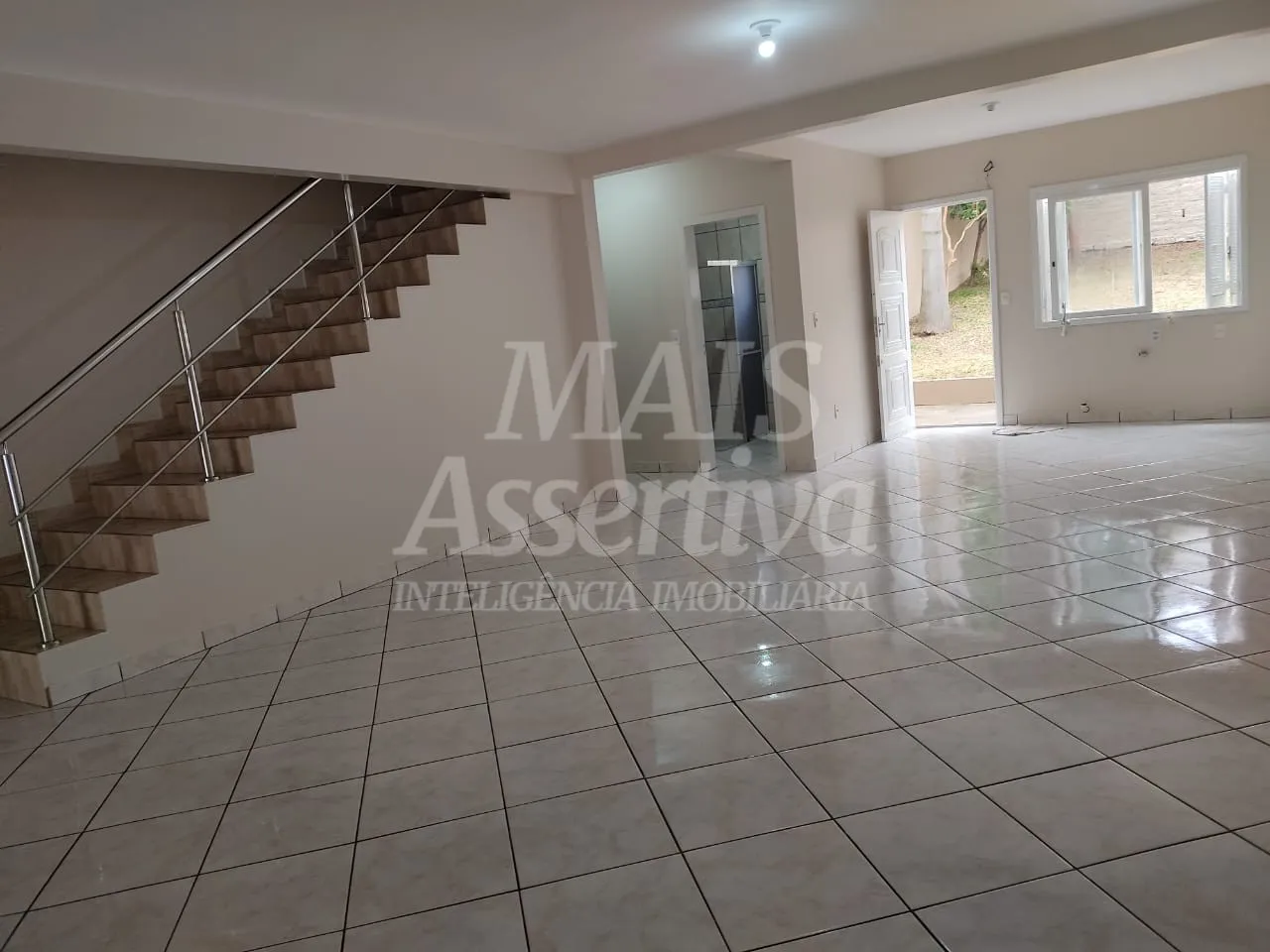 Imagem Sobrado 2 quartos para Venda no bairro Jardim Mauá em Novo Hamburgo