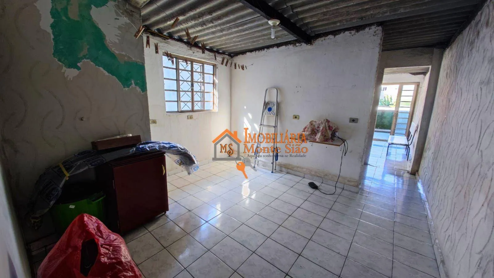 Imagem Sobrado com 3 dormitórios à venda, 175 m² por R$ 350.000,00 - Vila Rio - Guarulhos/SP