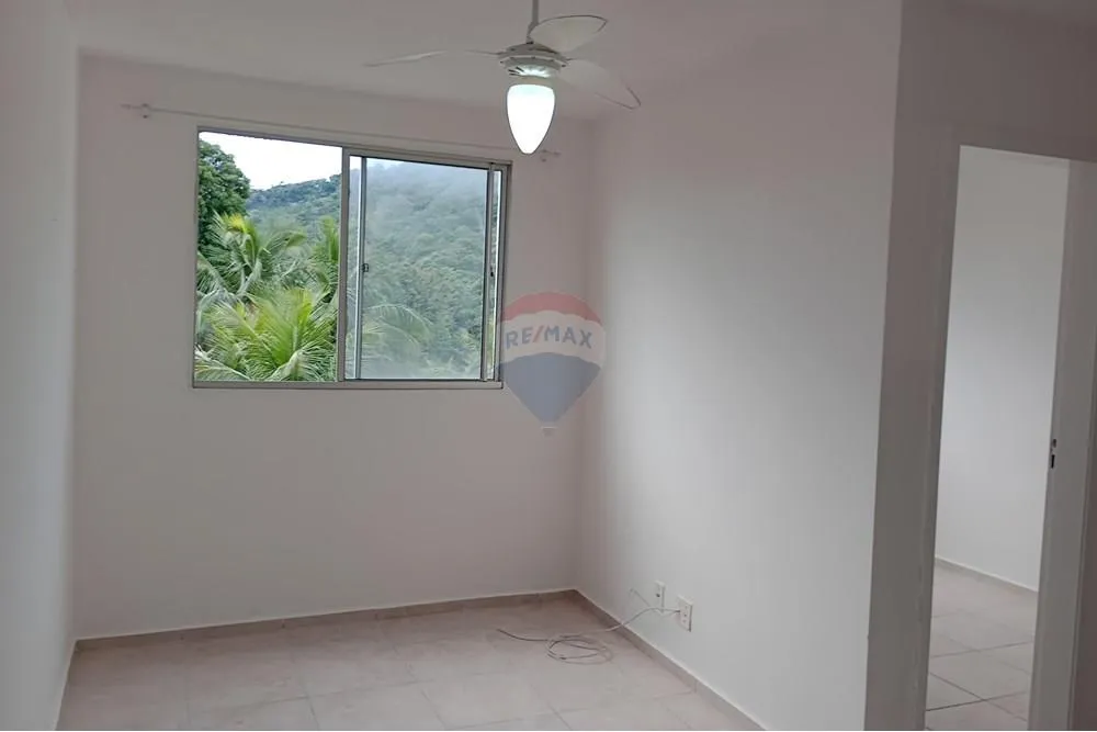 Imagem Apartamento com 2 quartos para venda em Guaratiba - RJ