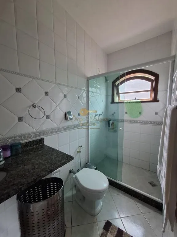 Imagem Casa em Condomínio para Venda em Teresópolis / RJ no bairro Green Valley
