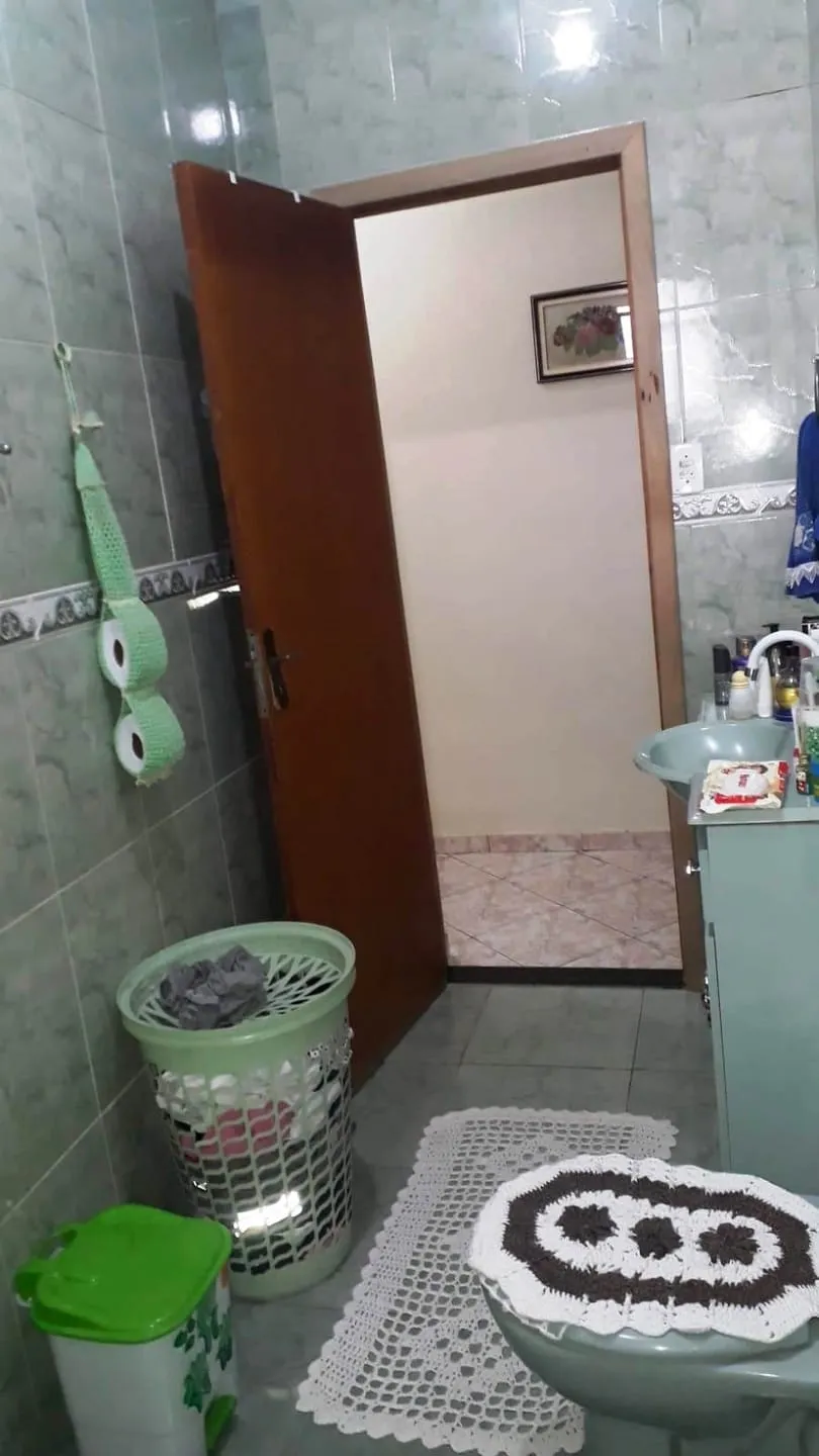 Imagem Casa à venda 3 Quartos, 3 Vagas, 250M², Vila Suiça, Pindamonhangaba - SP