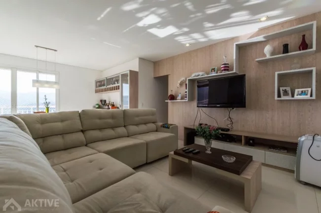 Imagem Apartamento em Alphaville - Santana de Parnaíba, SP
