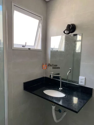 Imagem Sobrado com 3 dormitórios à venda, 179 m² por R$ 1.280.000,00 - Balneário Praia do Pernambuco - Guarujá/SP