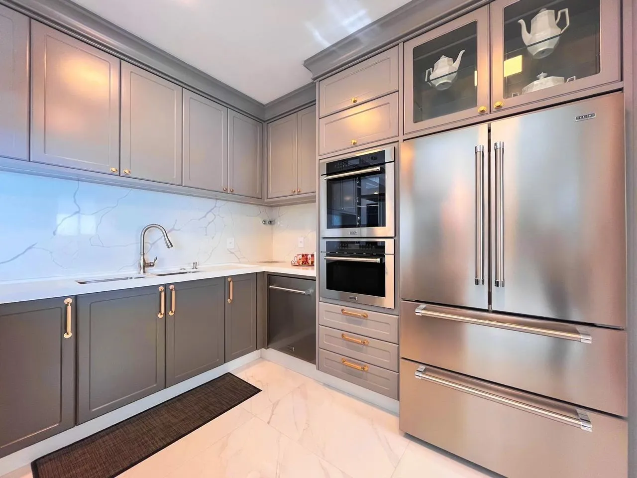 Imagem Apartamento com vista para o mar à venda com 186m2 por R$ 6.500.000,00