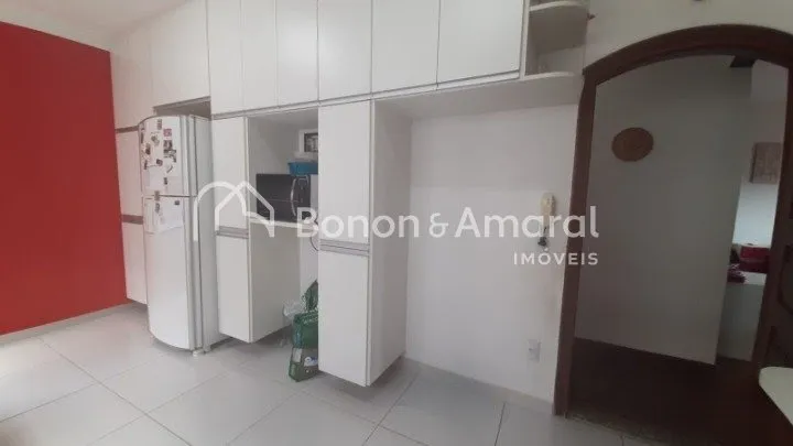 Imagem Casa à Venda 4 Quartos e 2 suítes - Jardim Paraíso - 266 m²