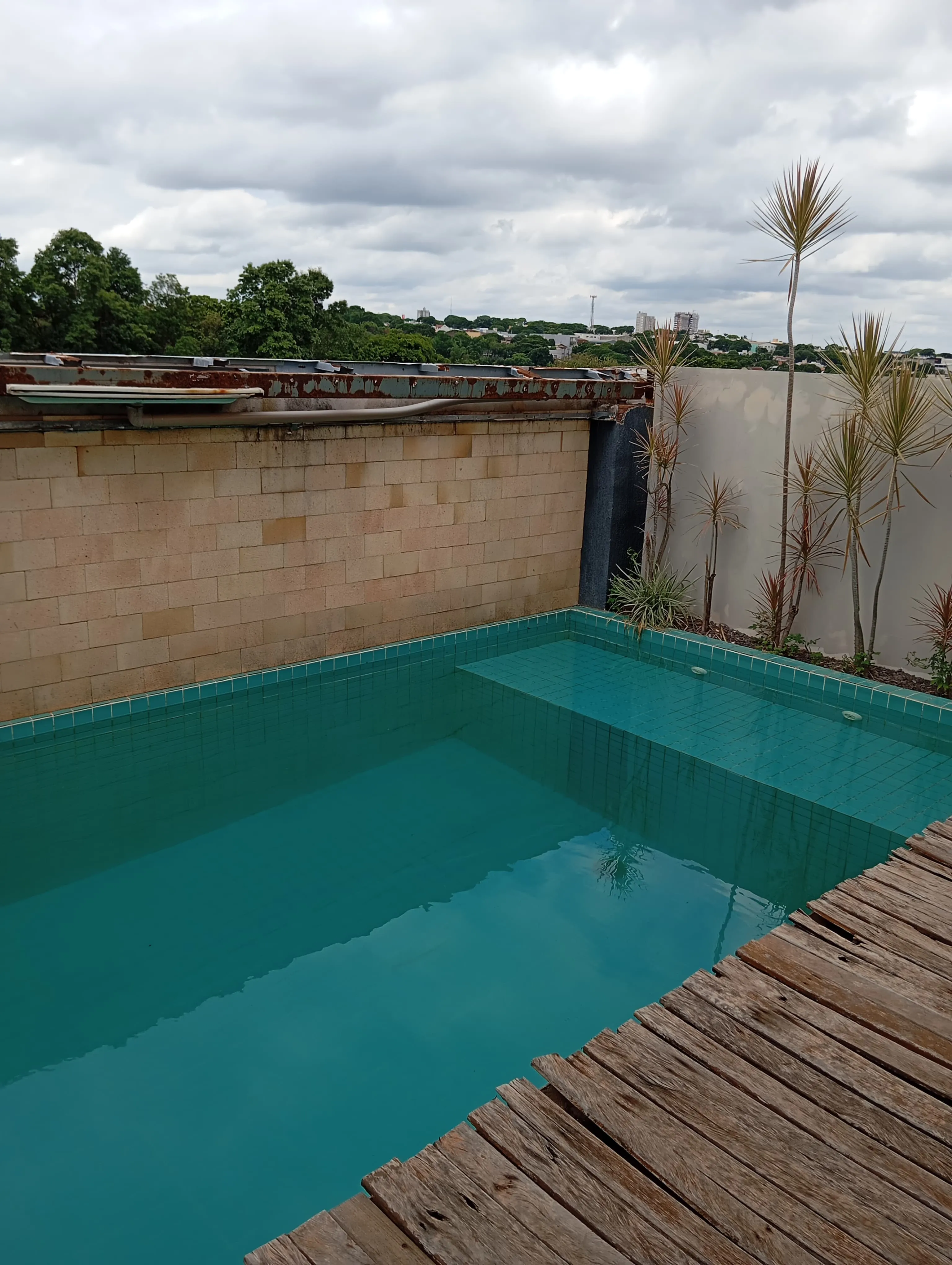 Imagem Sobrado 180m Umuarama-PR 340