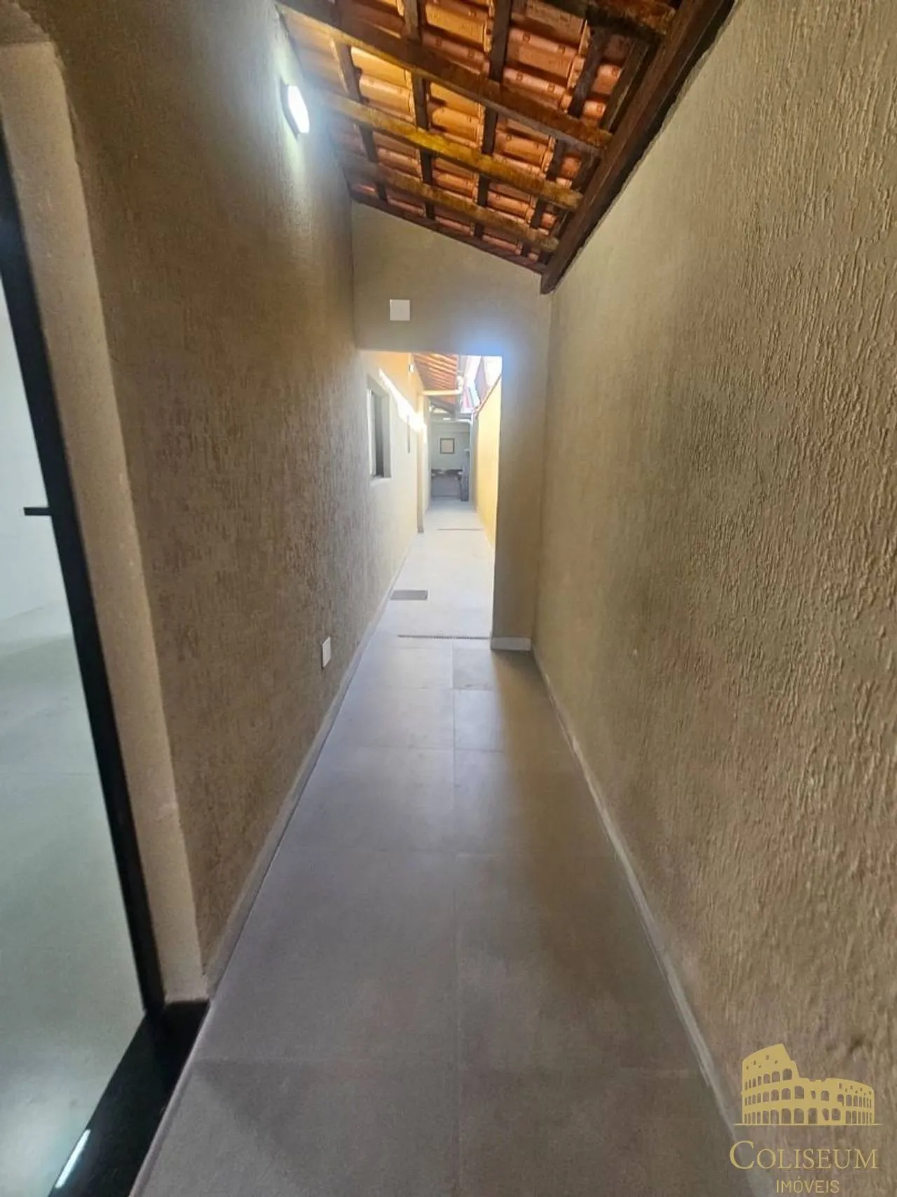 Imagem Linda Casa 3 Dorms c/1 Suíte, 2 Vagas, Churrasqueira , Cida Ocian