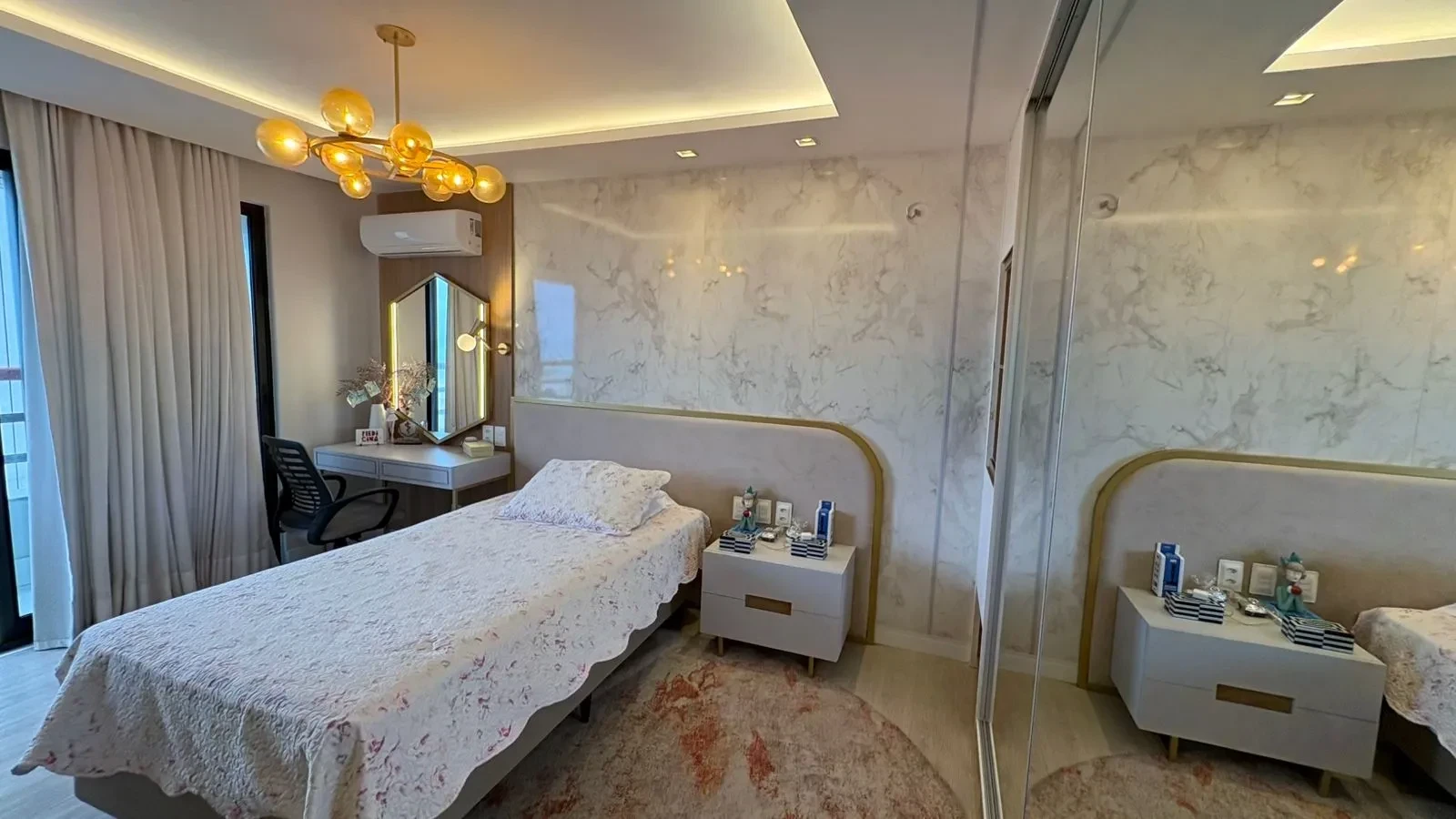 Imagem Apartamento com 3 Quartos à Venda, 225 m² em Meireles - Fortaleza