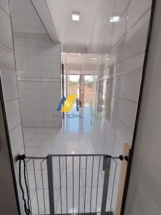 Imagem "Você encontrou o sobrado dos sonhos que sua família merece!"