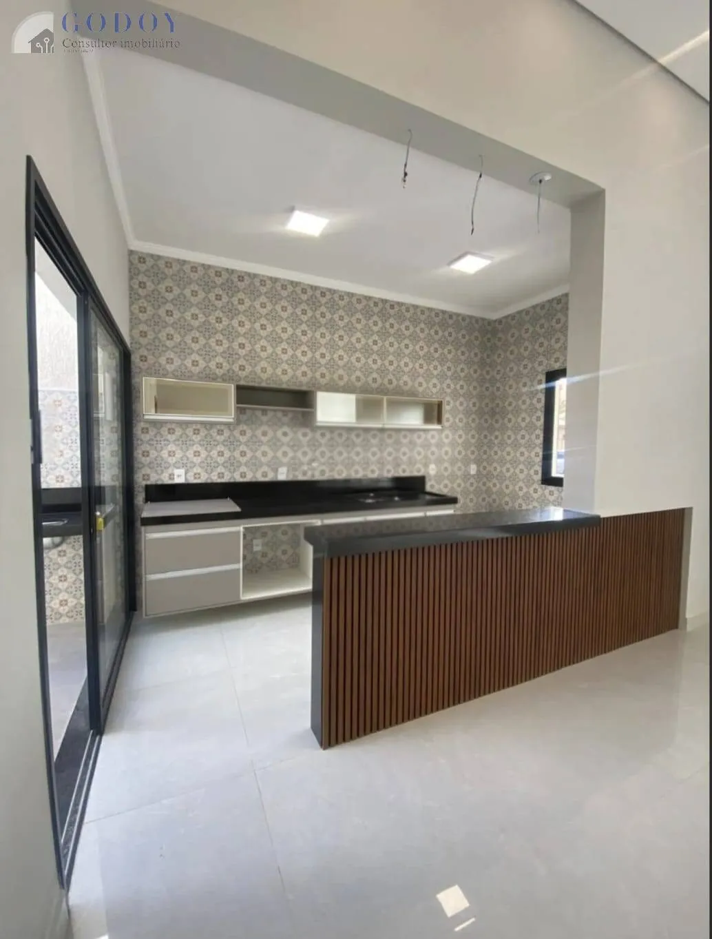 Foto do imóvel Casa à venda no Condomínio Laguna - Ampla, funcional e acolhedora.