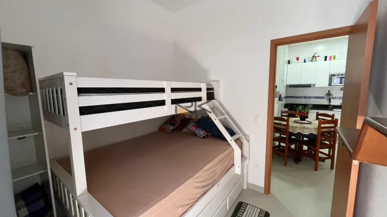 Imagem APARTAMENTO NAS TONINHAS À VENDA COM 1 DORMITÓRIO
