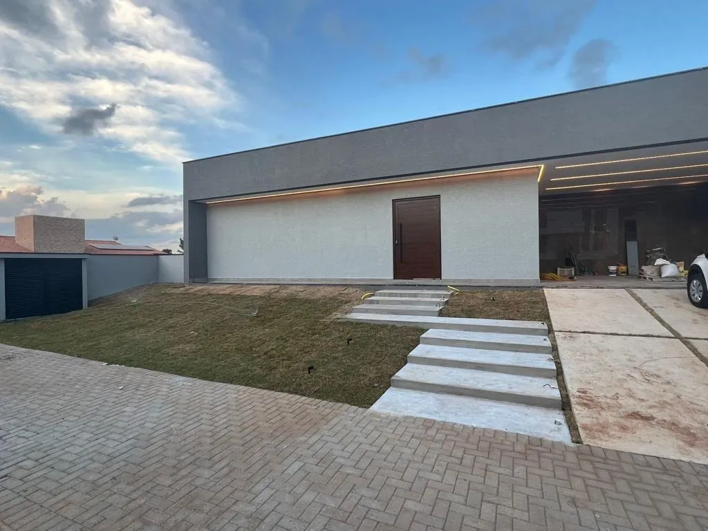 Imagem Casa de alto padrão à venda no Parque Reserva Imperial, Sorocaba, com 4 suítes, 470 m² construídos e terreno de 1.250 m²