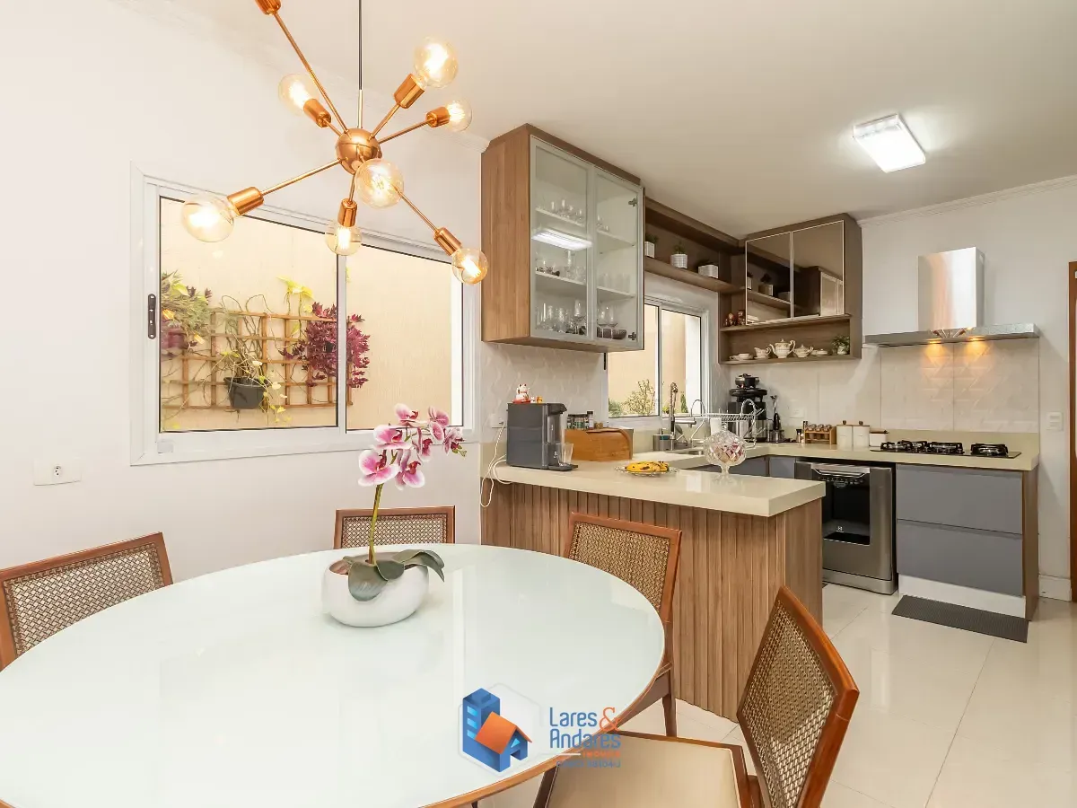 Imagem Casa para venda em Vila Nair com 3 quartos, sendo 1 suíte, 140m²