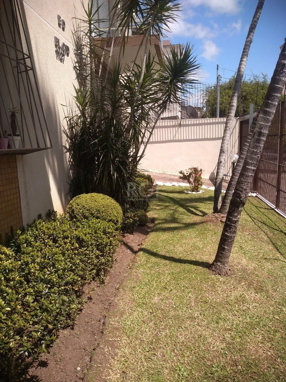 Imagem Apartamento para Venda - 66.65m², 2 dormitórios, Menino Deus, Porto Alegre