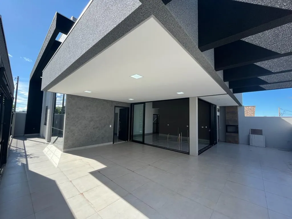 Imagem Casa 216m Umuarama-PR 135