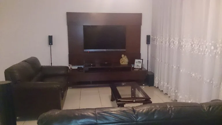 Imagem Casa à venda em Taboão da Serra-SP, Jardim São Judas Tadeu: 2 quartos, 1 banheiro, 95m² de área!