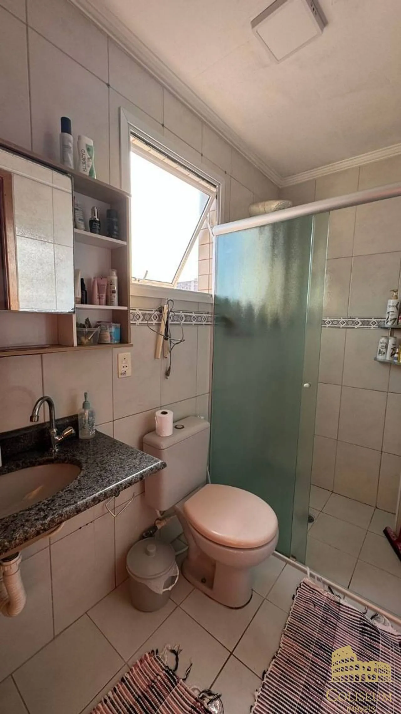 Imagem Apartamento com 3 dormitórios à venda, 114 m² por R$ 770.000 - Vila Assunção - Praia Grande/SP